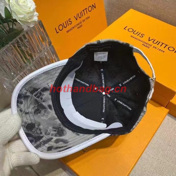 Louis Vuitton Hat LVH00172